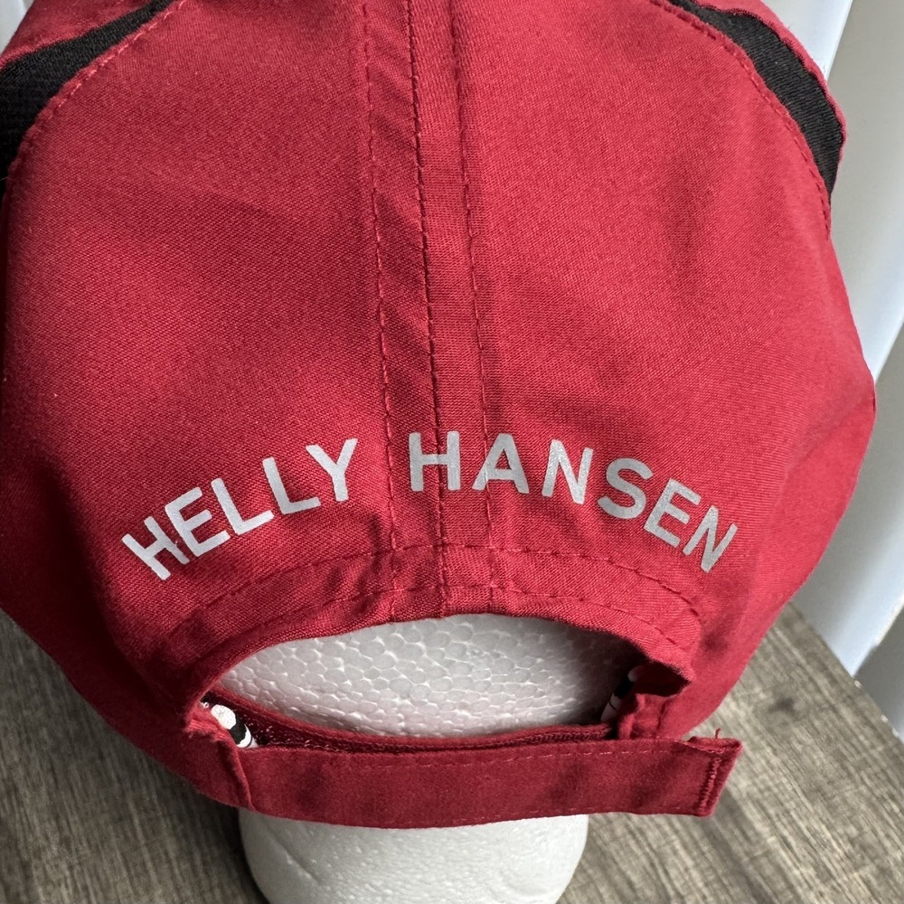 Helly Hansen Viking Hat Cap Strap Back Red LIFA Inside Sailing Mens Nylon Cruise